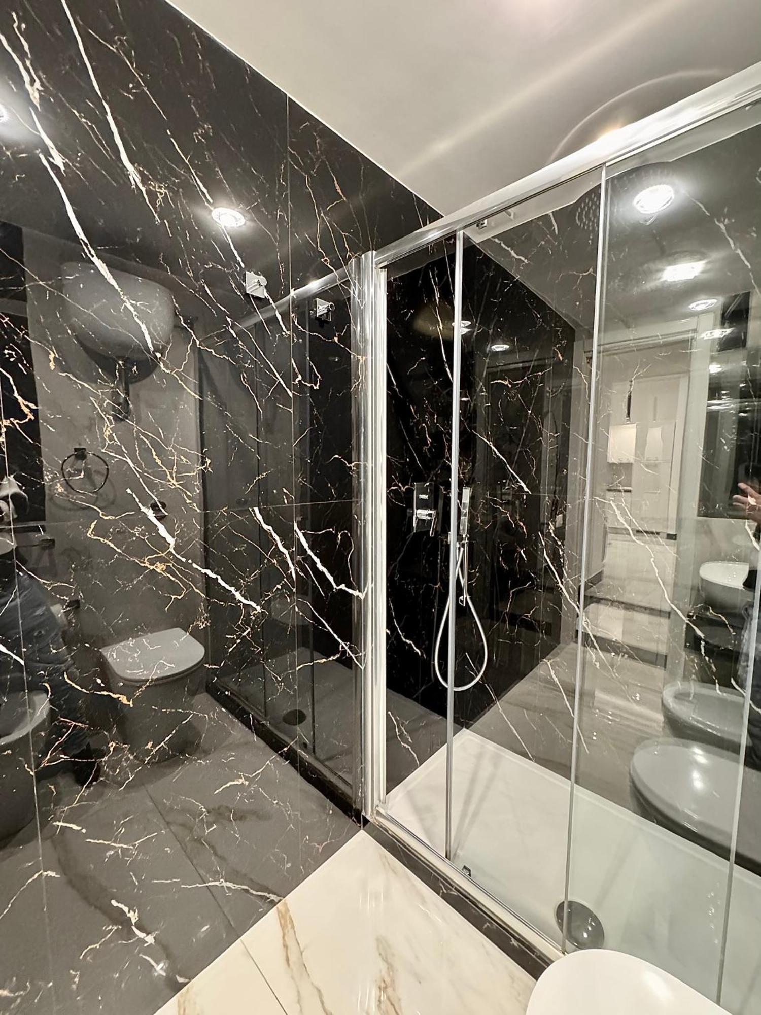 Ferdinando'S Home Napoli Bagian luar foto