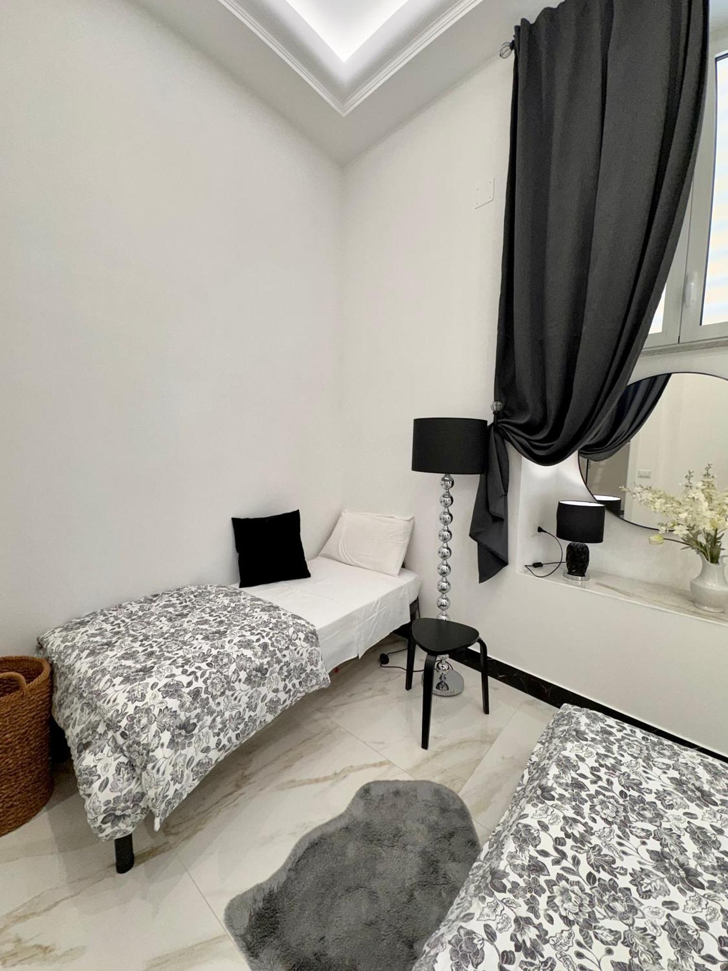 Ferdinando'S Home Napoli Bagian luar foto